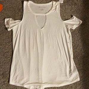 American eagle M white cold shoulder t shirt